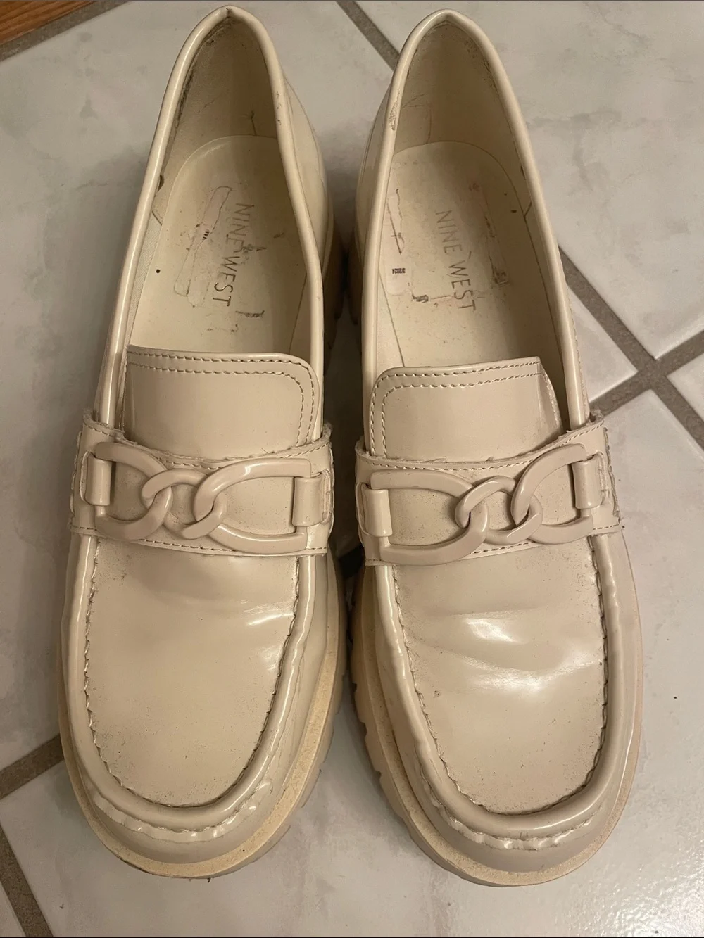 Nine West Cream Patent Chain-Trim Men's Loafers